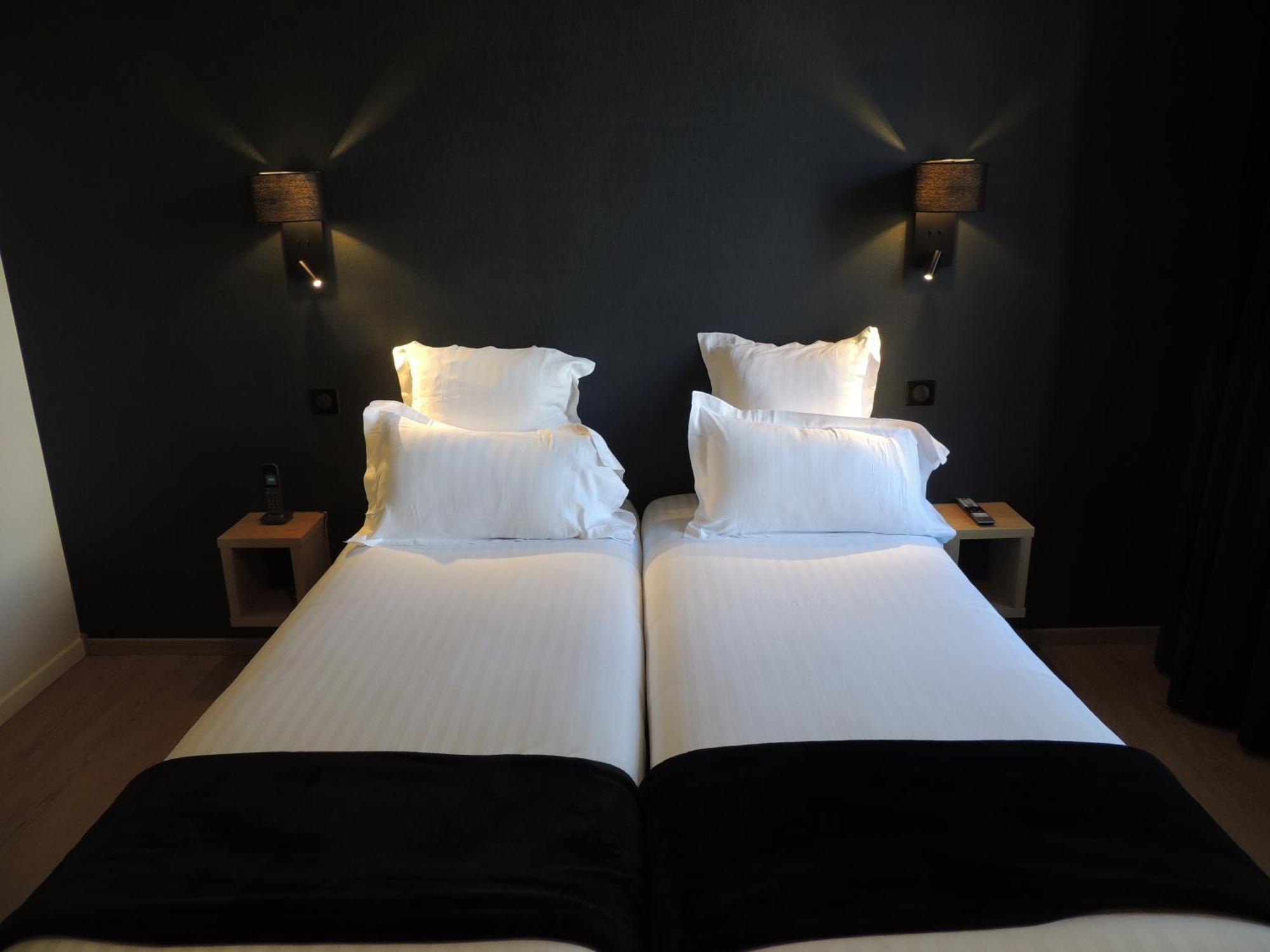 Отель Le Relais De Montignac Экстерьер фото